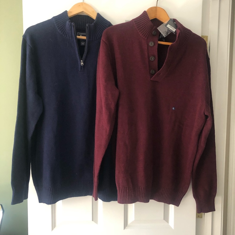 GH Bass men’s large sweaters maroon and navy blue